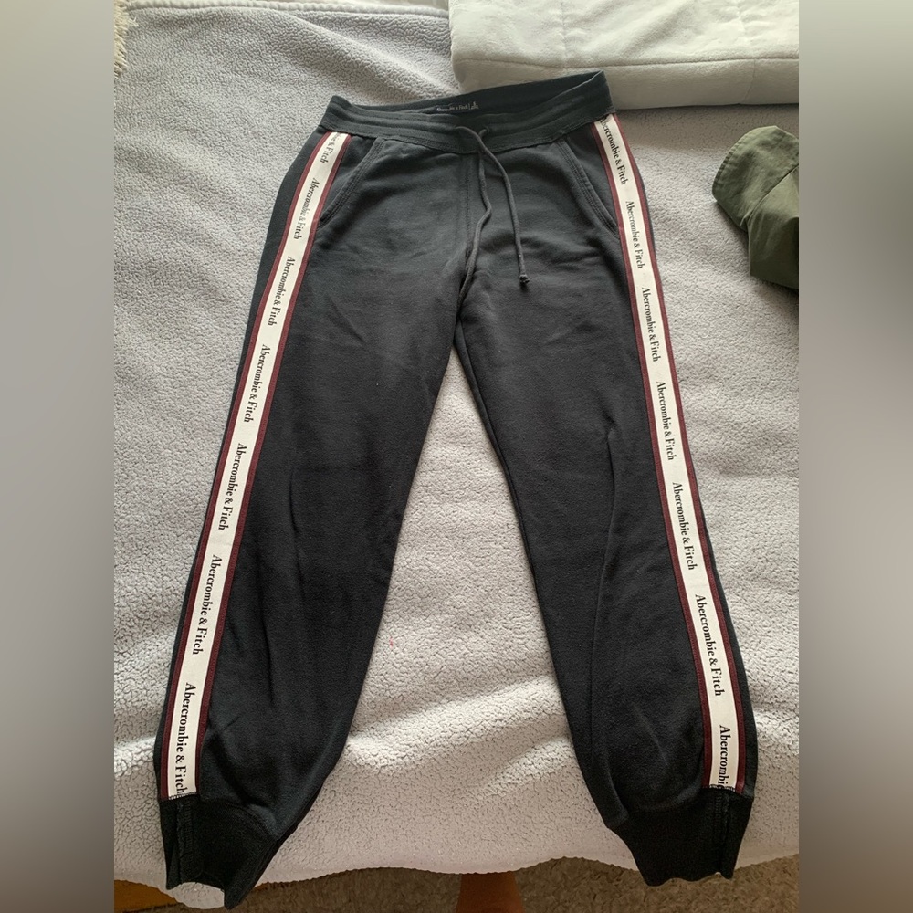 Abercrombie and Fitch sweat pants jogger style